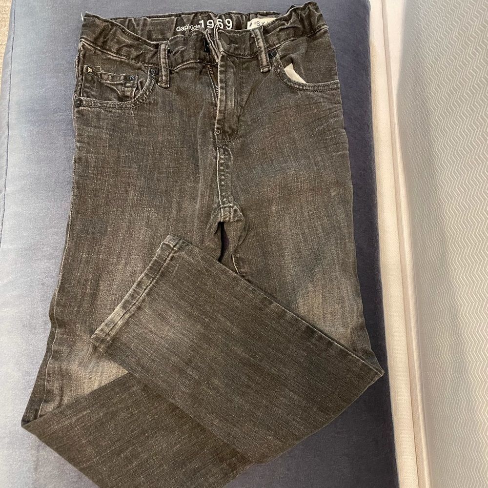 GAP black boy jeans. Size 8
